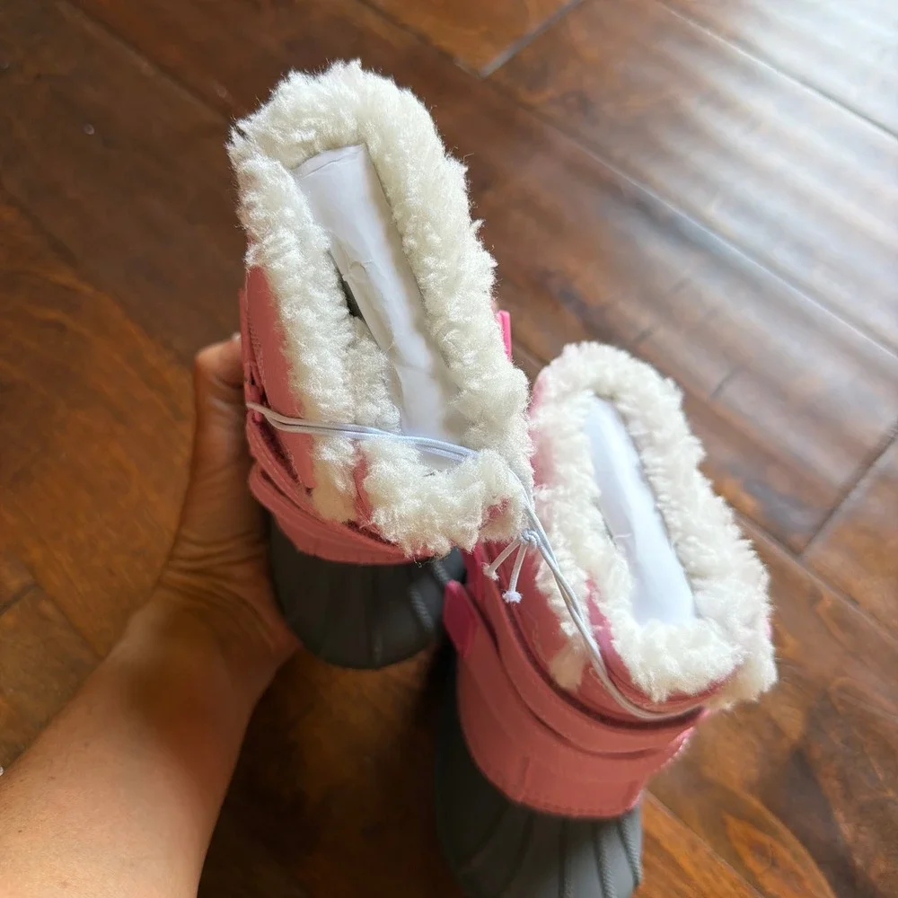 Cat & Jack Denver Pink Waterproof Snow Boots Faux Fur Trim Toddler Size 6 NEW
